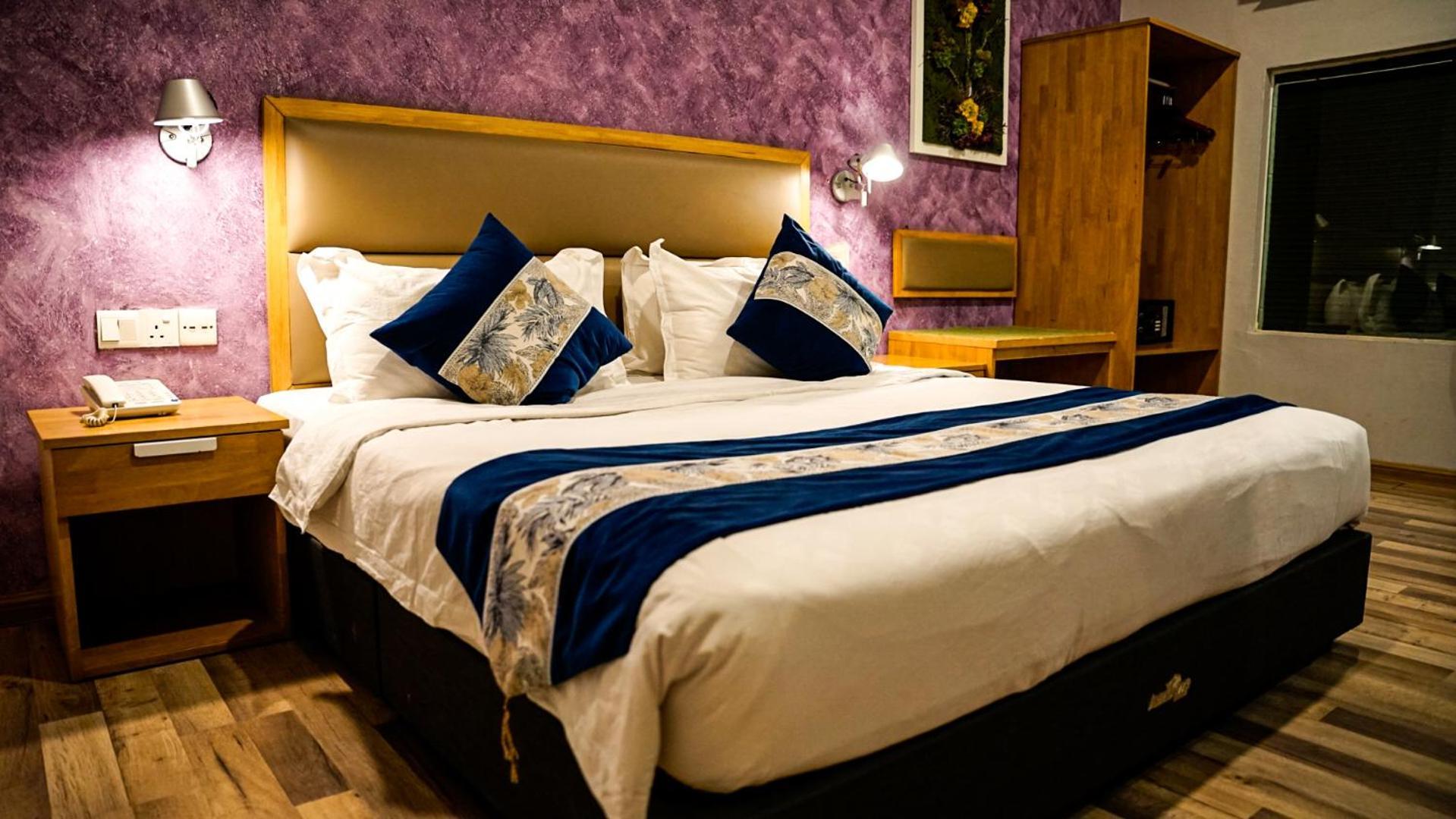 K Garden Hotel Ipoh Bagian luar foto